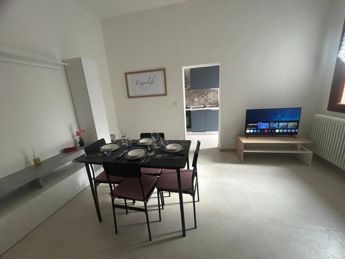 Carradori 2 Apartment-Historic Center-Autodromo Imola Dış mekan fotoğraf
